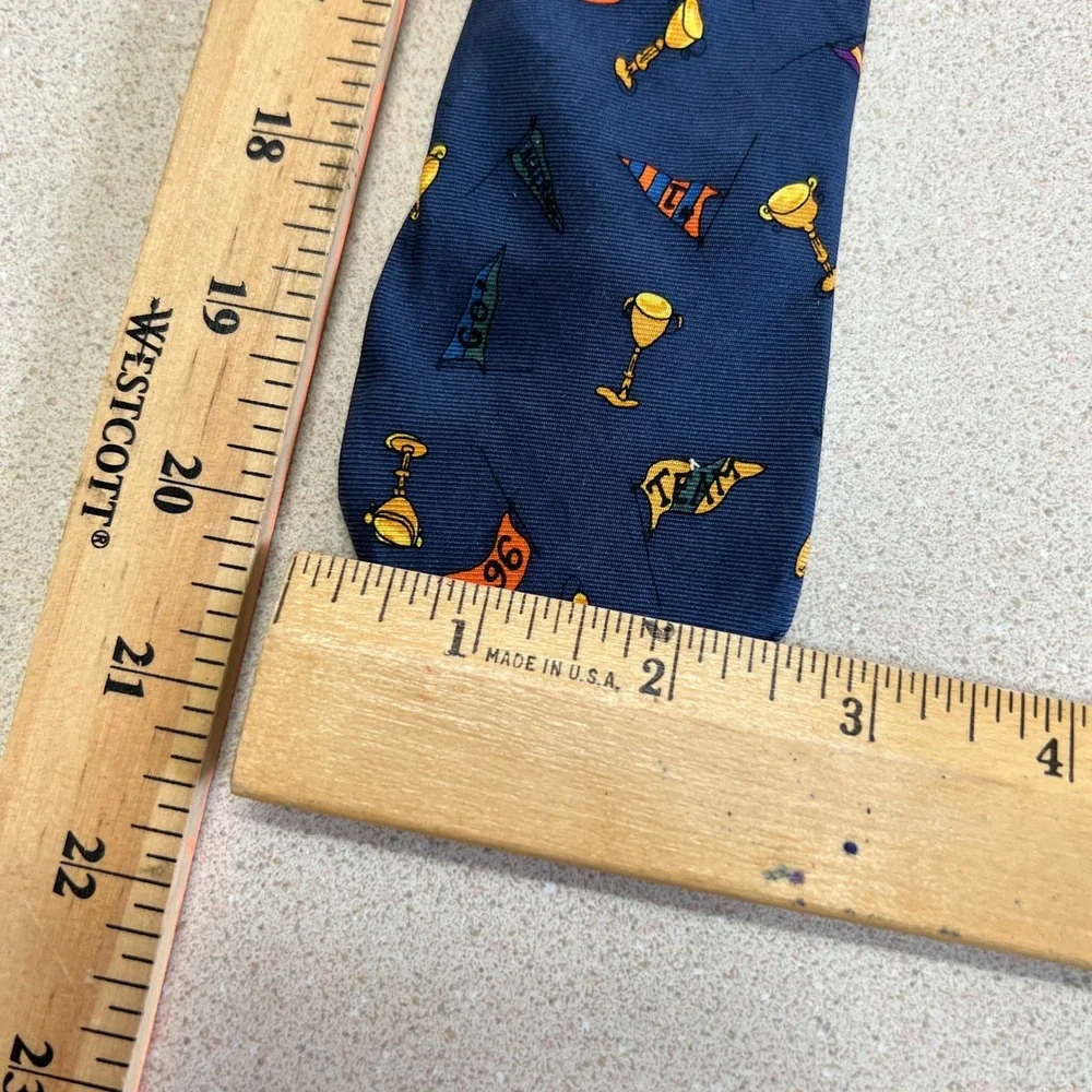 Vintage Kids 1996 Gap‎ Navy Blue Trophy Pennant Tie 2.5
